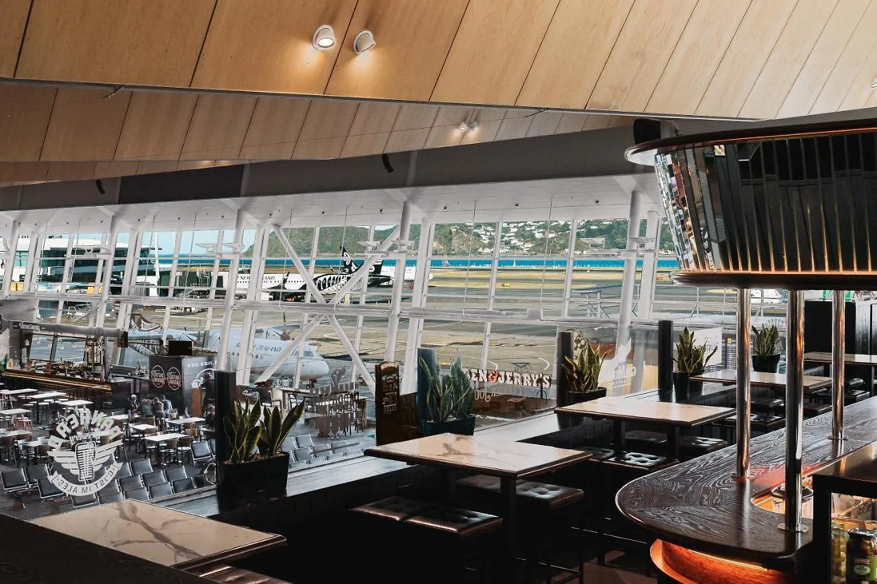 Rydges Wellington Airport Hotel 4*,