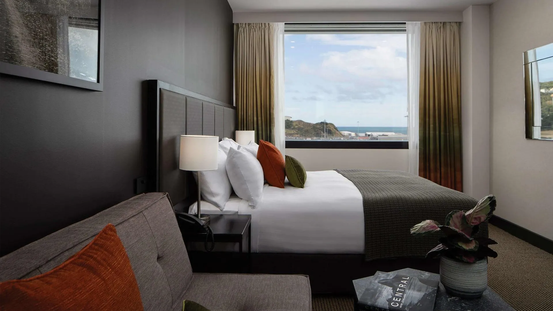 Rydges Wellington Airport Hotel