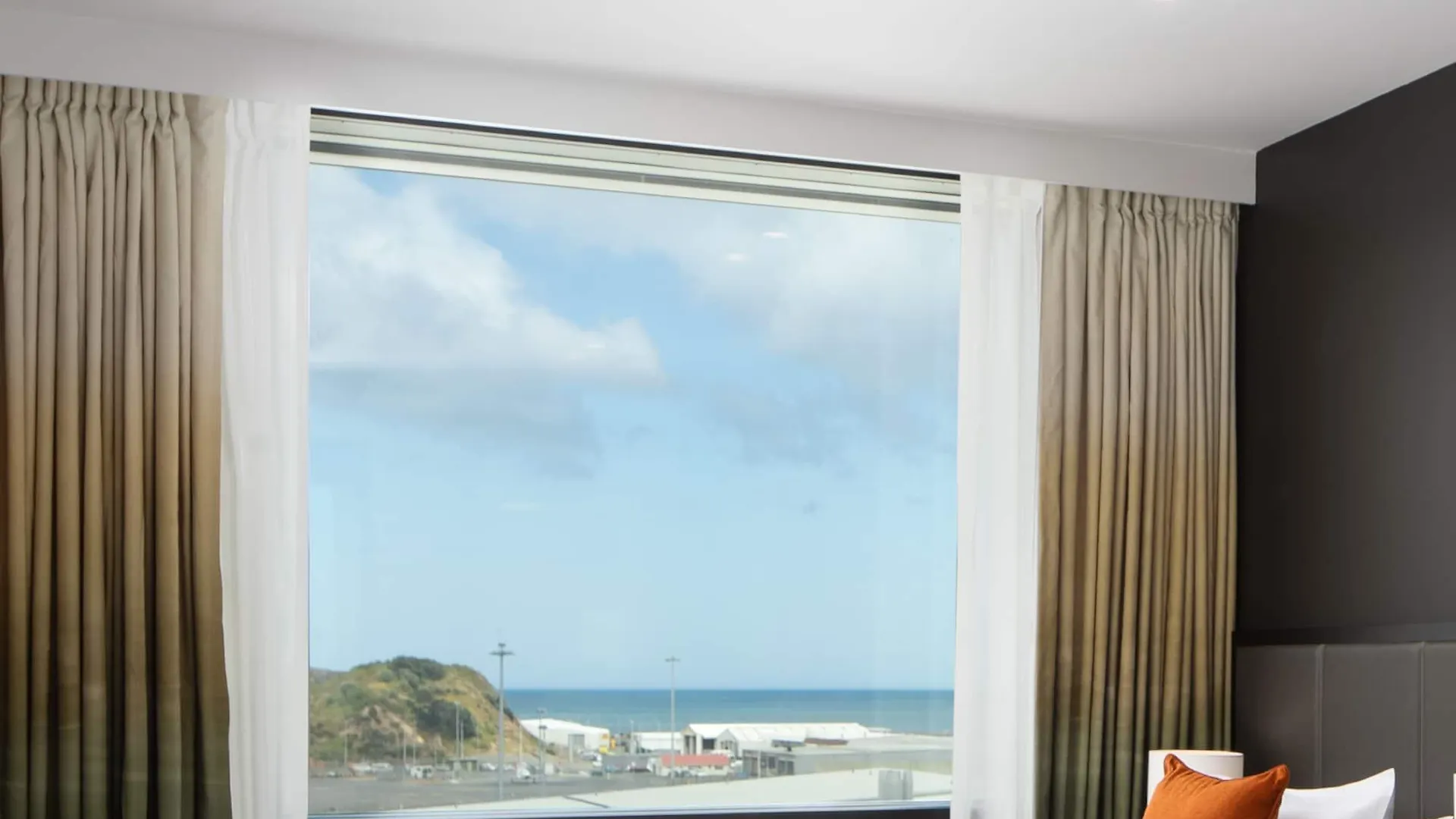 Rydges Wellington Airport Hotel